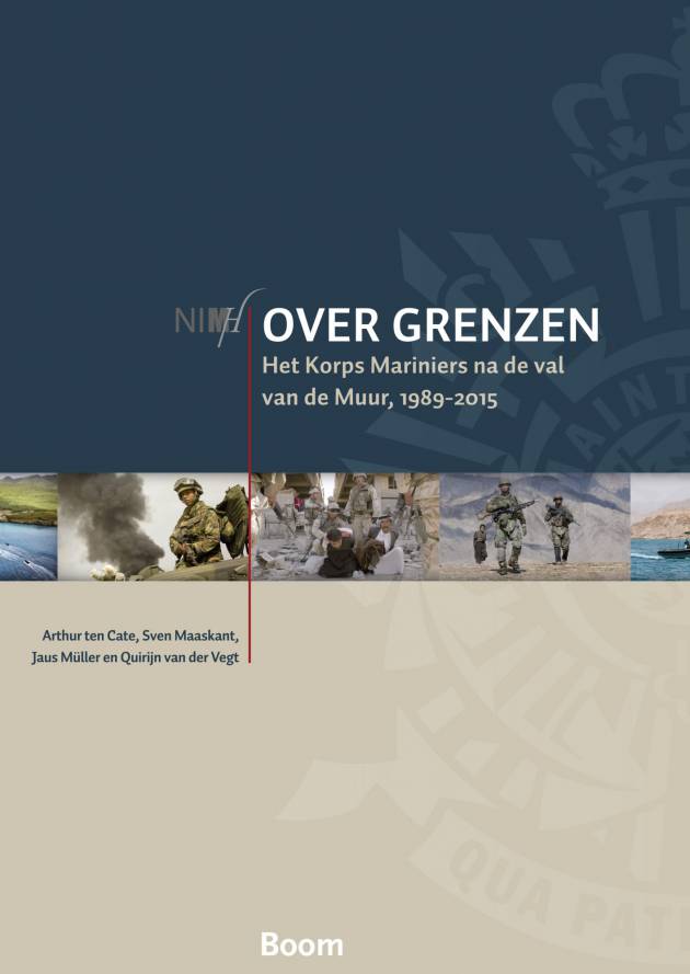 Groots defilé in Rotterdam ter ere van 350 jaar Korps Mariniers
